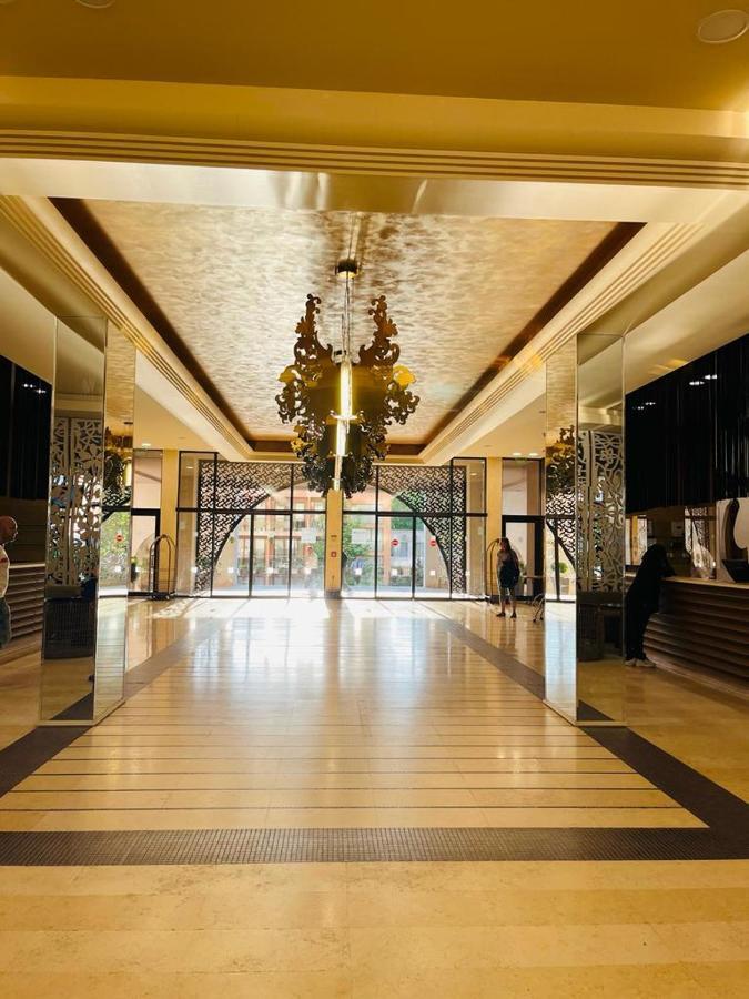 Private Apartament Vip In Royal Beach Pantai Sunny Luaran gambar