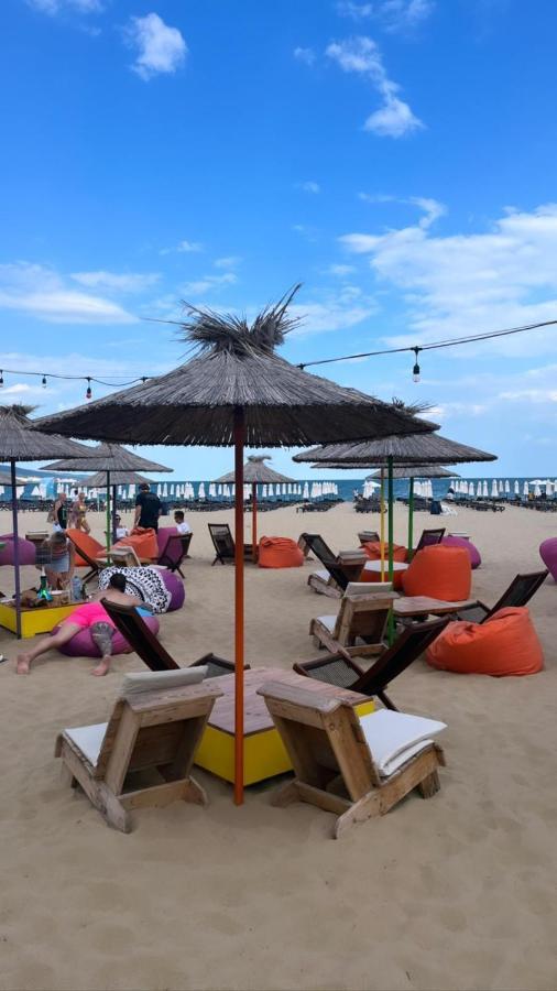 Private Apartament Vip In Royal Beach Pantai Sunny Luaran gambar