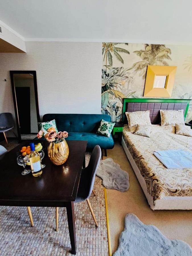 Private Apartament Vip In Royal Beach Pantai Sunny Luaran gambar